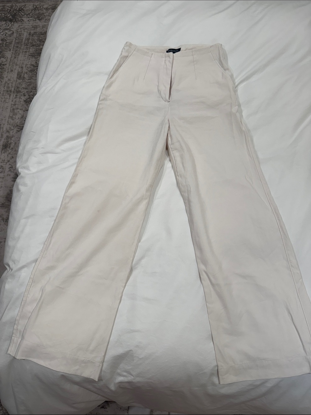 Dynamite Cream Flowy Pants